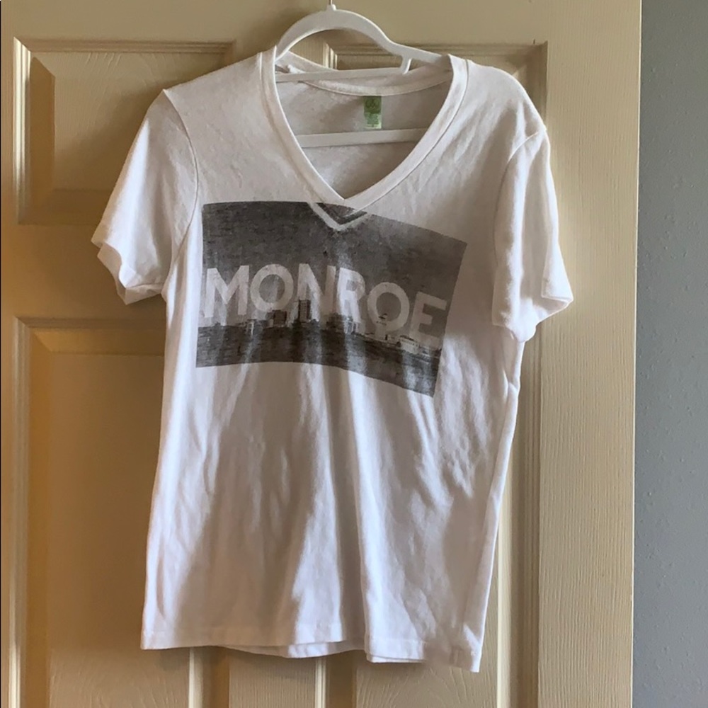 Monroe tshirt
